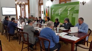 La Comisión de los Paisajes del Olivar aprueba por unanimidad retirar la candidatura si persiste la oposición de agricultores
